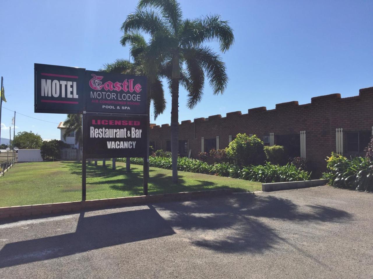 Castle Motor Lodge Bowen Exterior foto